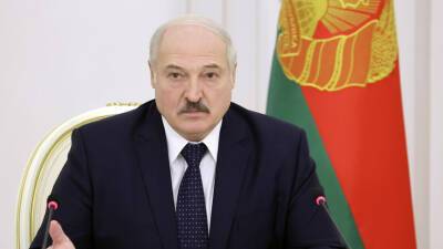Лукашенко заявил об отсутствии у России планов нападать на Украину