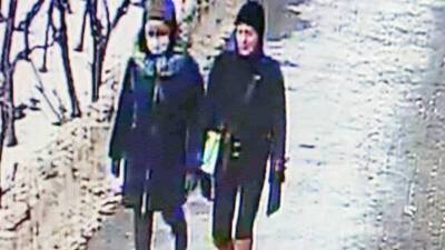 Тюменские полицейские ищут подозреваемых, похитивших у пенсионерки 56 тысяч рублей