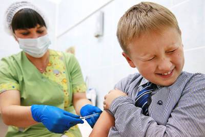 Минздрав назвал сроки исследования вакцины против ковида для детей до 12 лет