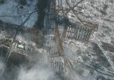 В США опубликовали новые спутниковые снимки с доказательствами наращивания сил российской армии у границы с Украиной