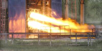 "Роскосмос" объяснил срыв испытаний ракетных двигателей передачей кислорода больницам