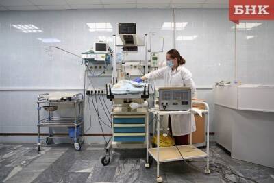 В Коми снизились зарплаты врачей и медперсонала