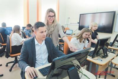 В РФ предложили ввести уроки информатики с первого класса