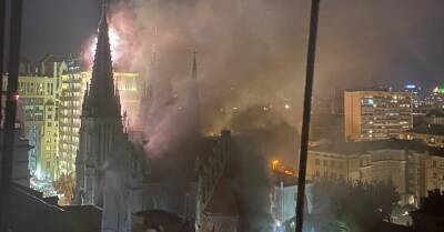 В горевшем Костеле Святого Николая начали противоаварийные работы, закончат в январе
