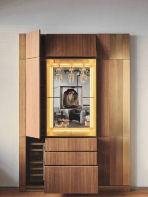Коллекция мебели для домашнего кабинета, вдохновленная Кунаширом