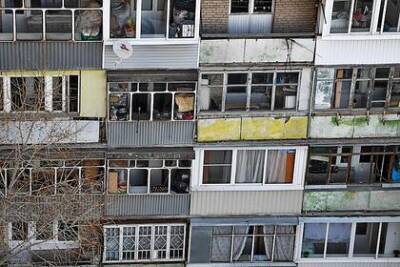Россиянам назвали способ избежать штрафа при остеклении балкона