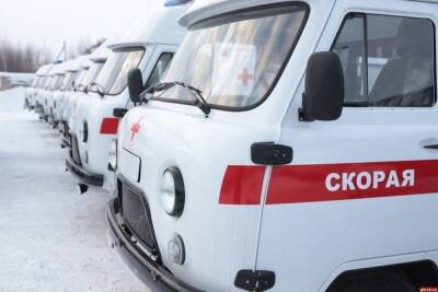Более 50 новых машин скорой помощи получили больницы Псковской области