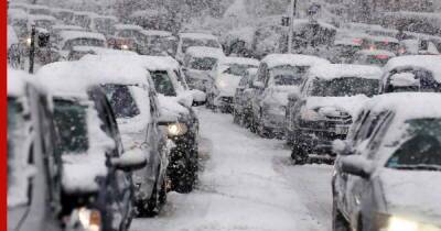 Москвичей предупредили о сложностях на дорогах из-за снегопада