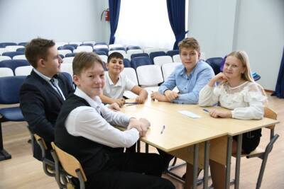 Интеллектуальный бой состоялся среди учеников восьмых классов Серпухова