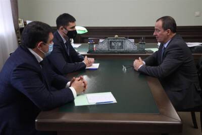 Юрий Бурлачко провёл совещание с новым министром спорта Кубани Серафимом Тимченко