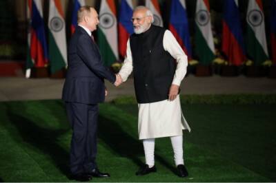 Путин и Моди договорились о популяризации русского языка и хинди