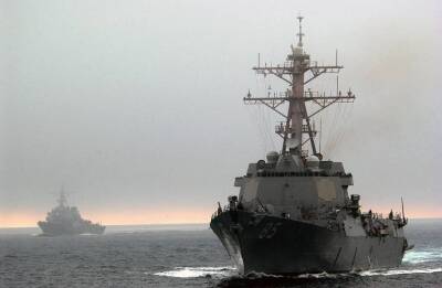 Литовкин напомнил слова Путина об уничтожении Россией кораблей ВМС США в Черном море