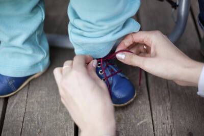 В Смоленской области ребенка-инвалида обеспечили ортопедической обувью после вмешательства прокуратуры