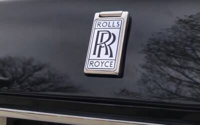15 лет гниет под небом: в Украине засветился брошенный роскошный Rolls-Royce Silver Spur II – таких полторы тысячи на весь мир