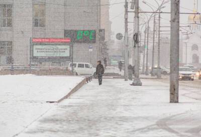 В Новосибирске кондукторы стали чаще высаживать подростков-безбилетников из транспорта в мороз