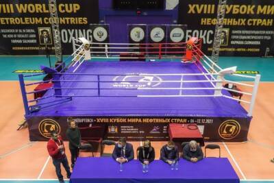 В Нижневартовск приехали боксеры из разных стран