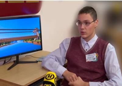 Андрей Солтан из Гудевич в Minecraft построил Дворец Независимости (+видео)