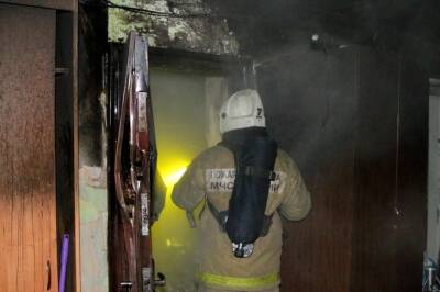 В Смоленске пожарные спасли из огня 39-летнего мужчину
