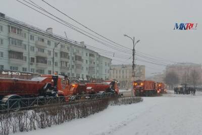 На улицы Рязани вышла снегоуборочная техника