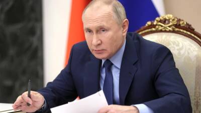 Владимир Путин - В России с 2022 года изменится размер МРОТ - astrakhanfm.ru - Россия - с. 2022 Года