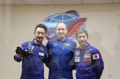 Госкомиссия утвердила полет двух японских туристов на МКС
