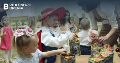 В Роспотребнадзоре Татарстана открыли горячую линию по вопросам качества новогодних подарков