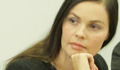 Секрет ее молодости: можно ли ставить точку в споре о возрасте Екатерине Андреевой