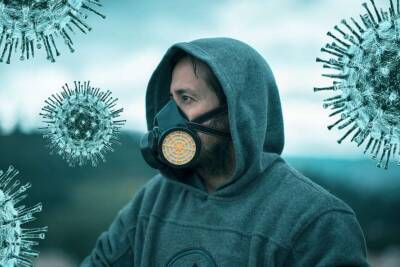 Медик назвала семь ранних симптомов нового штамма коронавируса Омикрон - lenta.ua - Украина - Юар