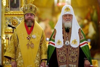 Патриарх Кирилл наградил митрополита Тихона орденом князя Александра Невского
