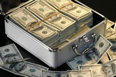 Игорь Ковалев - Эксперт усомнился в новых санкциях против РФ: «Деньги чемоданами будут возить?» - smartmoney.one - Россия - США