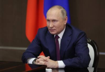 Владимир Путин подписал закон о бюджете на ближайшие три года