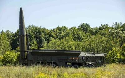 Аналитик Коротченко: Россия может развернуть тактическое ядерное оружие в Белоруссии, если в Польше появятся боеголовки США