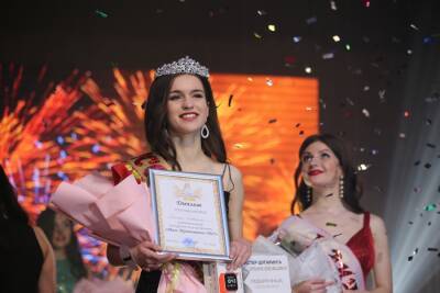 Победительницей шоу-программы талантов «Мисс Принеманье-2021» в городе Березовка стала Полина Пивоварчик