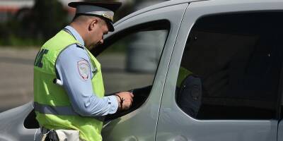 ГИБДД напомнила лишенным прав водителям об аресте и крупном штрафе