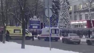 Появились первые кадры с места стрельбы в МФЦ на юго-востоке Москвы