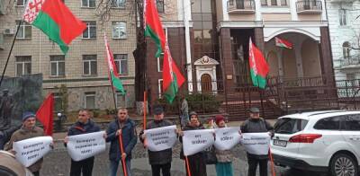 Белорусы Украины требуют от Зеленского прекратить эскалацию на...
