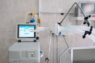 В больнице Астрахани сокращают коечный фонд для пациентов с COVID-19