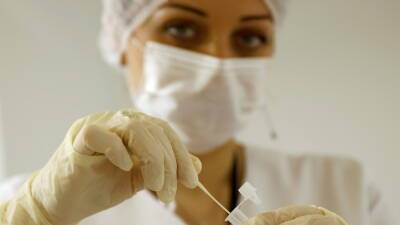 Вирусолог Летаров прокомментировал выявление случаев штамма «омикрон»