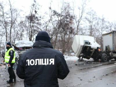 В Черниговской области 8 декабря объявили днем траура из-за ДТП, в котором погибли 13 человек