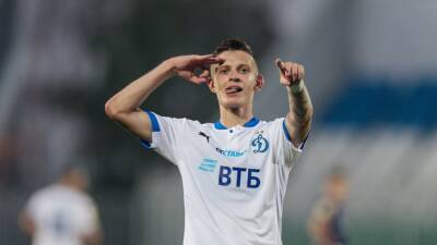 Источник: «Динамо» отказалось продавать Шиманьского в клуб АПЛ за €20 млн