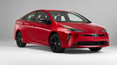 Toyota Prius нового поколения появится в декабре 2022 года