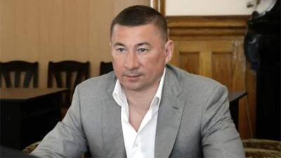Суд Петербурга арестовал заподозренного в хищении экс-главу района
