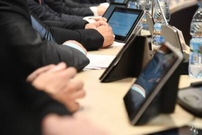 Астраханские депутаты утвердили повестку дня заседания облдумы