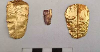 Археологи нашли в Каире 2500-летние останки людей с золотыми языками
