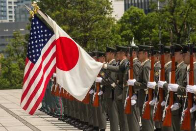 США заставили Японию оплатить содержание американских военных баз