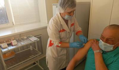 В Абатском районе на 100% выполнен план по вакцинации от COVID-19