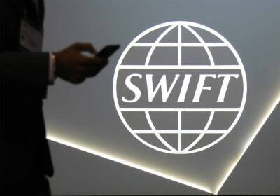Россия не опасается отключения от SWIFT, которым грозят США