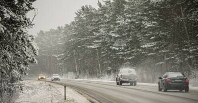 Latvijas valsts ceļi предупреждает о ледяных колеях на госудорогах