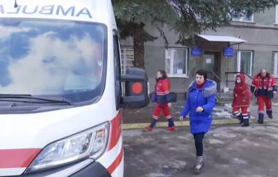 В Харькове на ногу ребенку упала бетонная плита: медики сделали все возможное