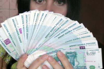В Ачинске кассирша банка сбежала с 23 миллионами